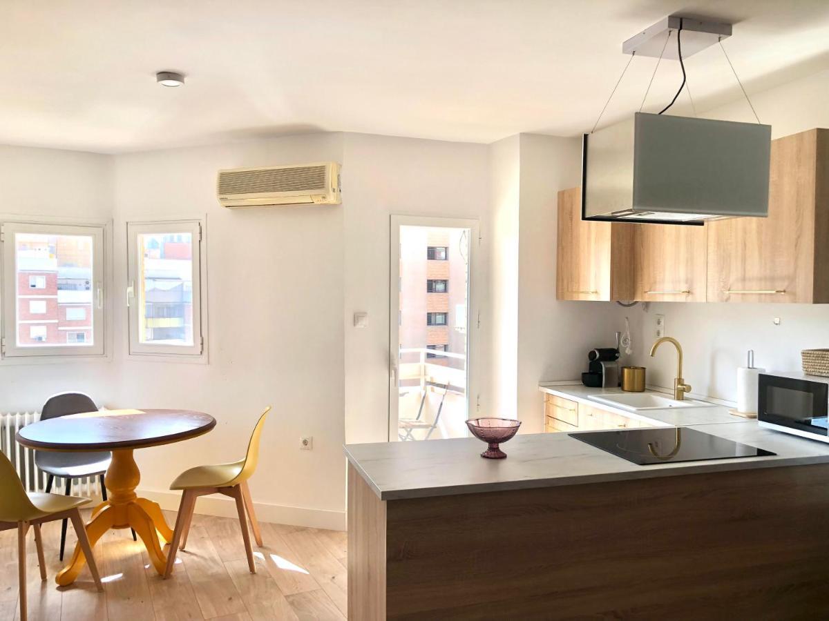 Fleming Centro Apartment Гранада Екстериор снимка